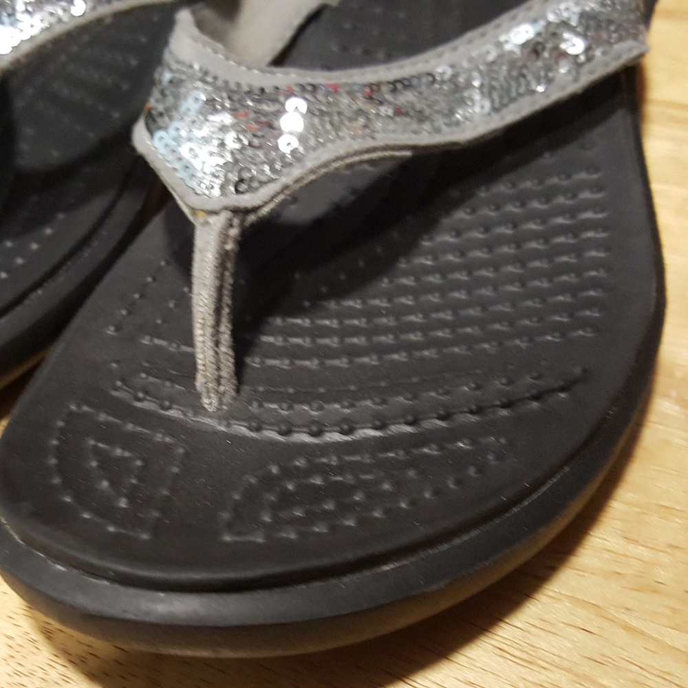 SOLD / CROCS silver sequin flip flops